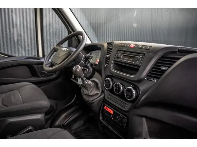 Iveco Daily 3.0L 40C17 | 7-Zits | 170 PK | Be-Trekker 9 Ton |  Cruise | Climate