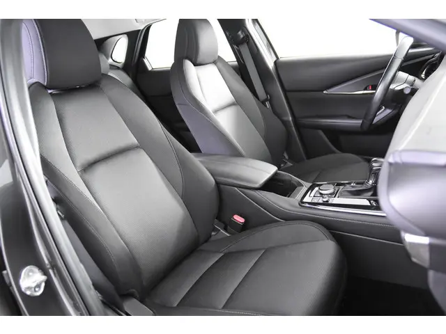 Mazda CX-30 2.0 e-SkyActiv-X M Hybrid Comfort *1ste Eigenaar*Navigatie*Parkassist*Stoelverwarming*