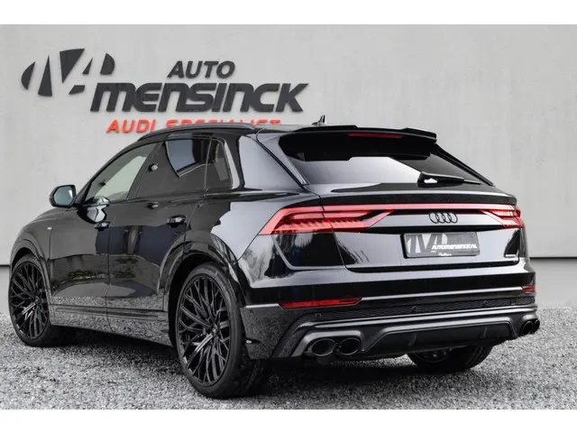 Audi Q8 55 TFSI Quattro / 2x S-line/ Luchtvering/ Standkachel/ Bang & Olufsen Sound System/ Panorama...