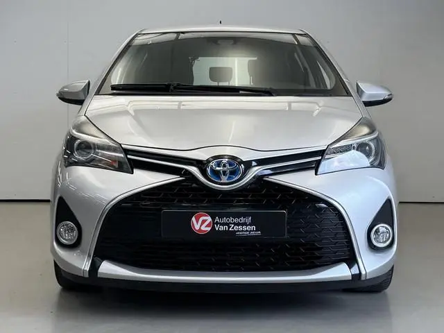 Toyota Yaris 1.5 Hybrid Dynamic | Keyless | NL Auto | Camera | Trekhaak | Rijklaarprijs