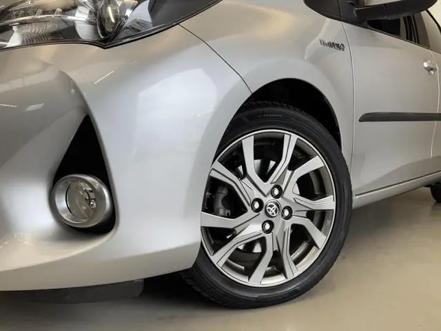 Toyota Yaris 1.5 Hybrid Dynamic | Keyless | NL Auto | Camera | Trekhaak | Rijklaarprijs