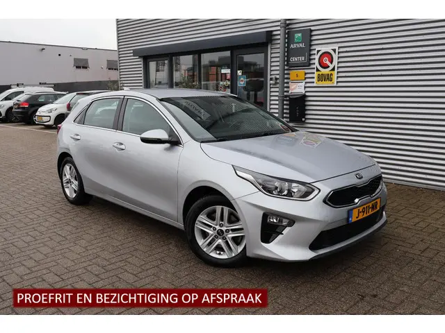 Kia Ceed 1.4 T-GDi DynamicLine 1e Eigenaar | NAP | BTW | Volledig Onderh | Camera | Carplay | Cruise...
