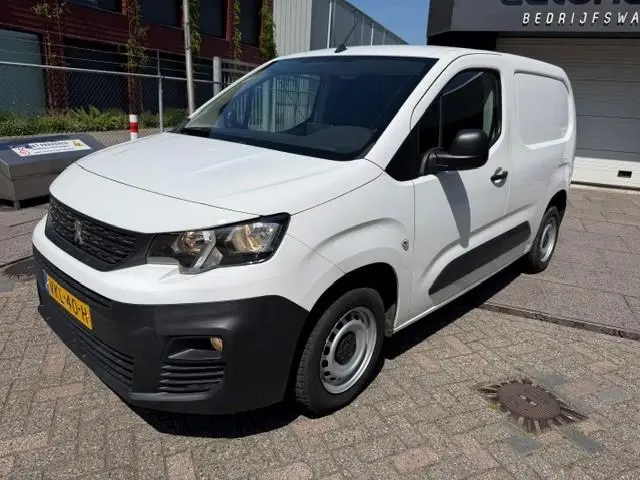 Peugeot Partner 1.2 PureTech Premium AIRCO I NAVI I PDC I MULTIMEDIA I 1e EIGENAAR I COMPLETE ONDERH...