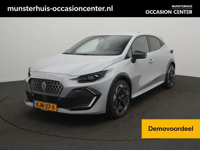 Renault Clio 1.8 Hybrid 160 Techno - RIJKLAARPRIJS - DEMO - All Seasonbanden - 360 Graden Camera - A...