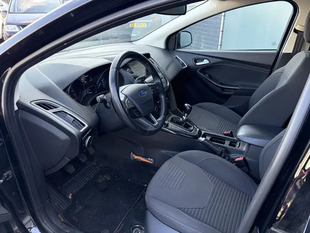 Ford Focus Wagon BJR 2016 1.0 126 PK Titanium TREKHAAK | NAVI | AIRCO | TELEFOON | PDC