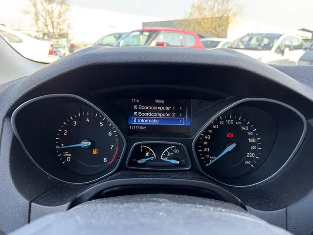 Ford Focus Wagon BJR 2016 1.0 126 PK Titanium TREKHAAK | NAVI | AIRCO | TELEFOON | PDC