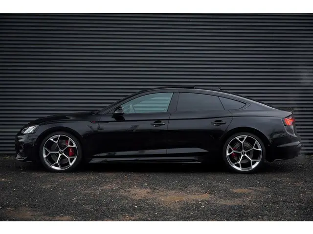 Audi RS5 Sportback 2.9 TFSI A5 quattro competition plus / Massage / Pano / 360 / Fabr. Garantie