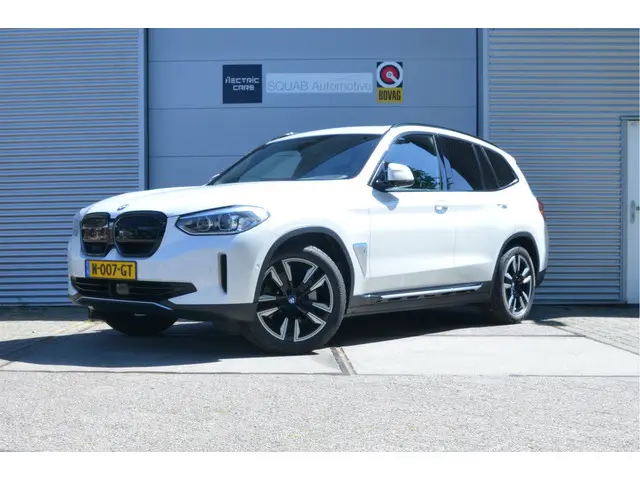 BMW iX3 Executive 80 kWh Driving Assistent Professional, Panorama dak, incl. BTW