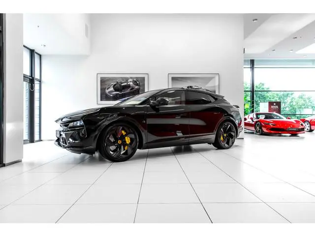 Lotus Eletre