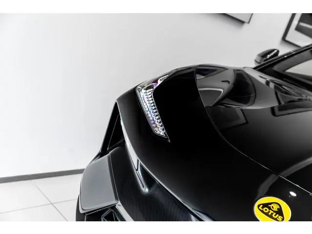 Lotus Eletre