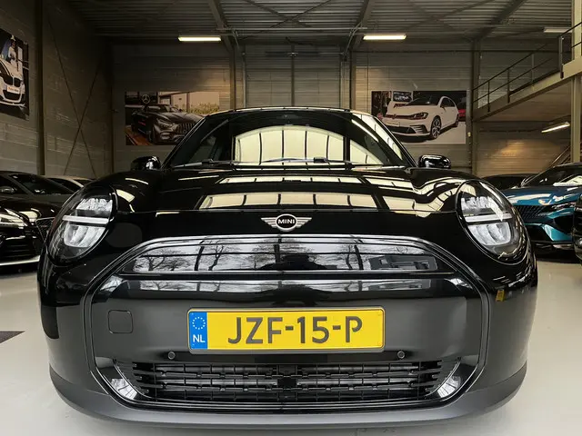 MINI 3-Deurs