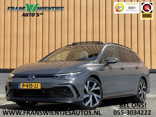 Volkswagen Golf Variant 1.5 eTSI R-Line Business+ | Apple Carplay | IQ Drive | Panorama dak | Adapti...