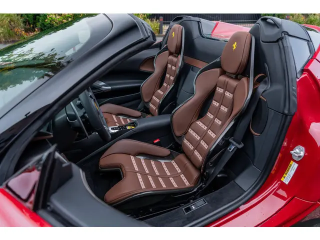 Ferrari SF90 Spider