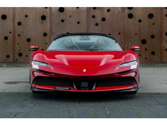 Ferrari SF90 Spider